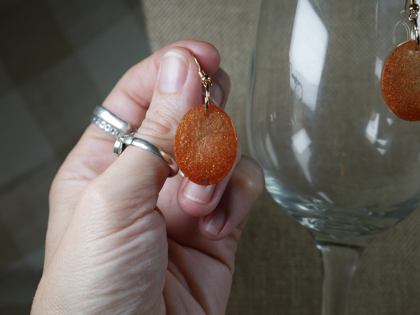 Coppery Sparkly Oval Resin Earrings