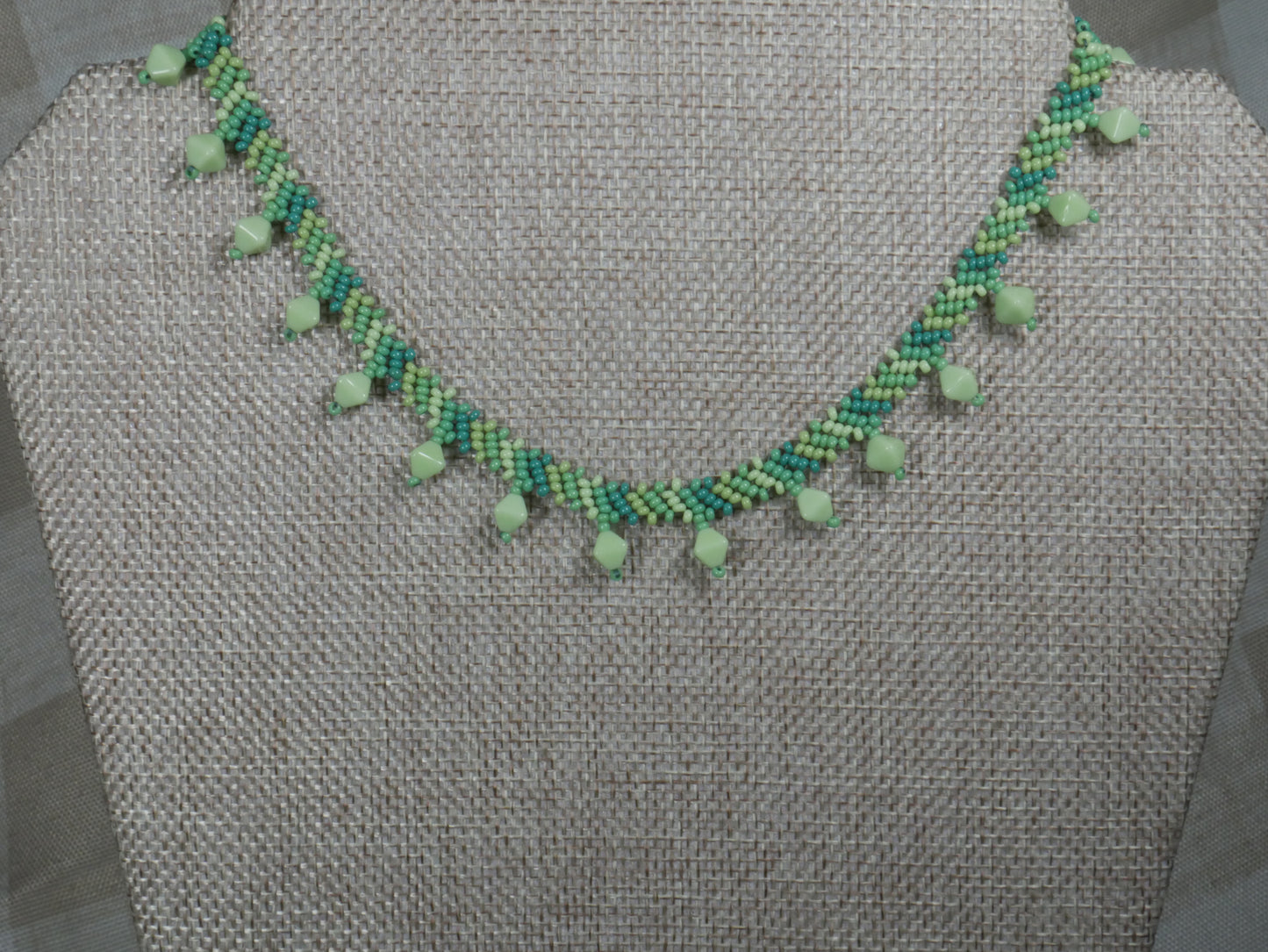 Woven Beaded Green Choker with Diamond Shaped Accents