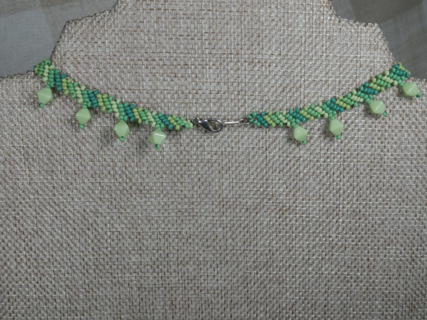 Woven Beaded Green Choker with Diamond Shaped Accents
