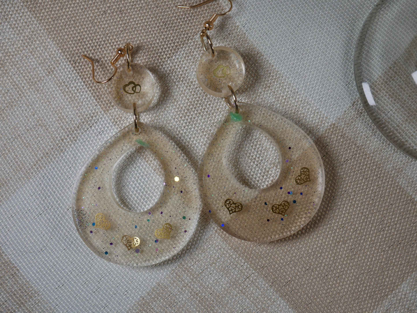 Resin Gold Heart Teardrop Earrings