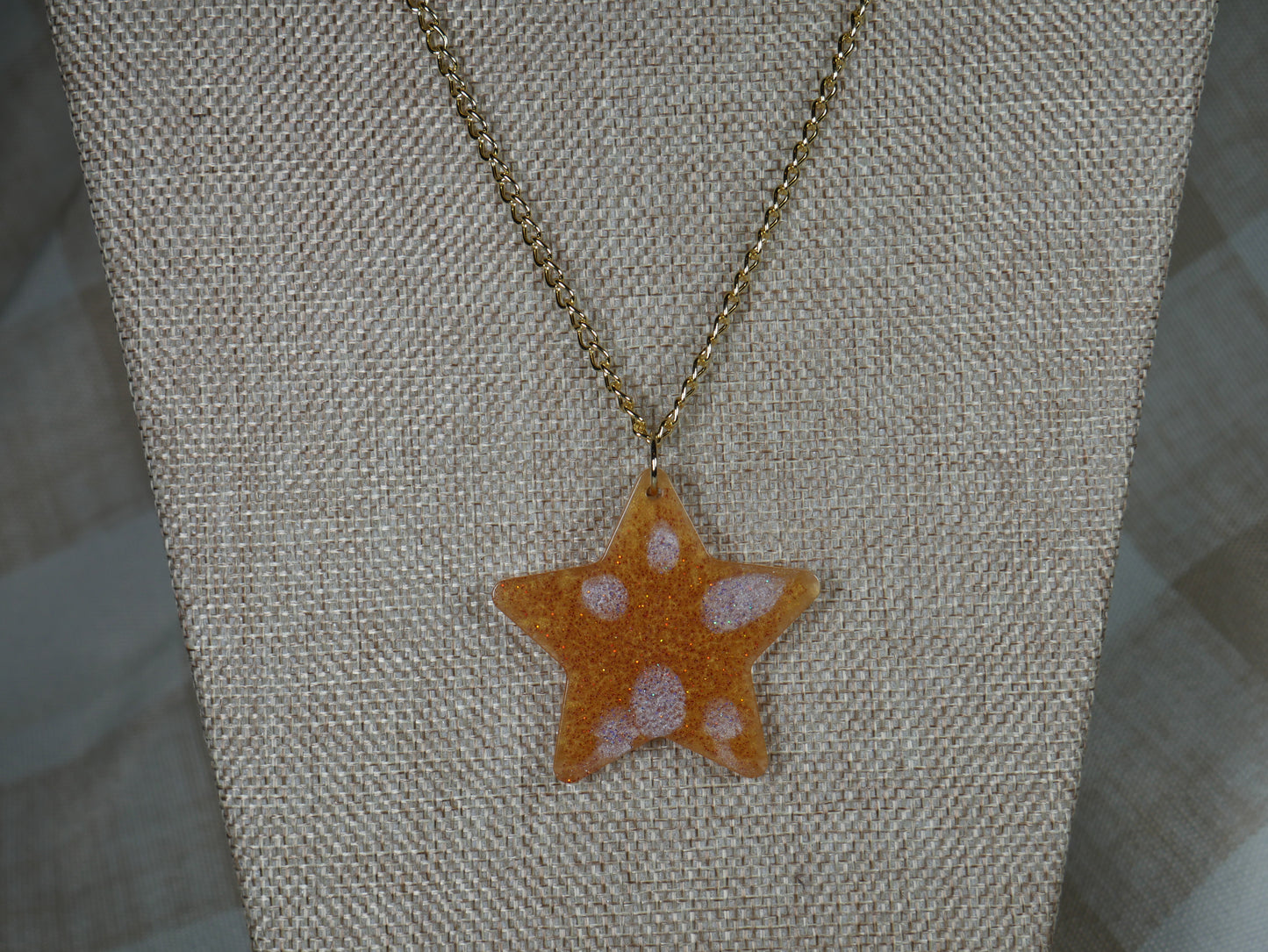 Resin Gold and Silver Star Pendant Necklace