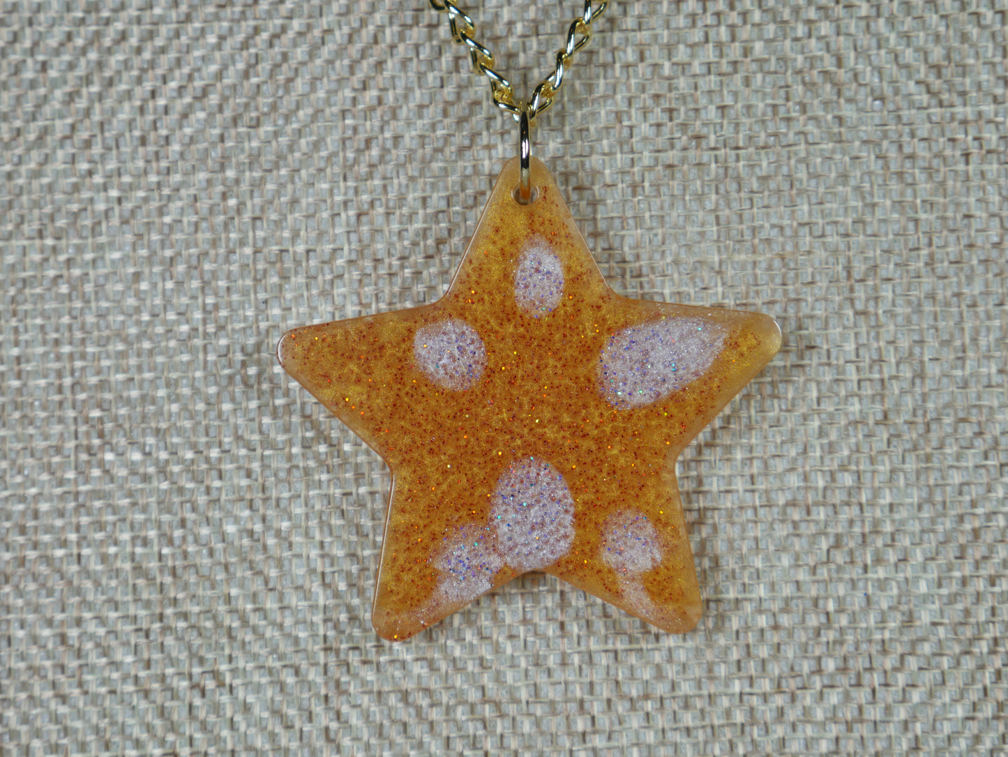 Resin Gold and Silver Star Pendant Necklace