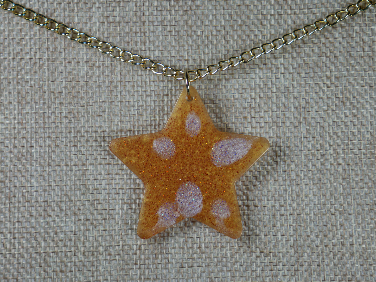 Resin Gold and Silver Star Pendant Necklace