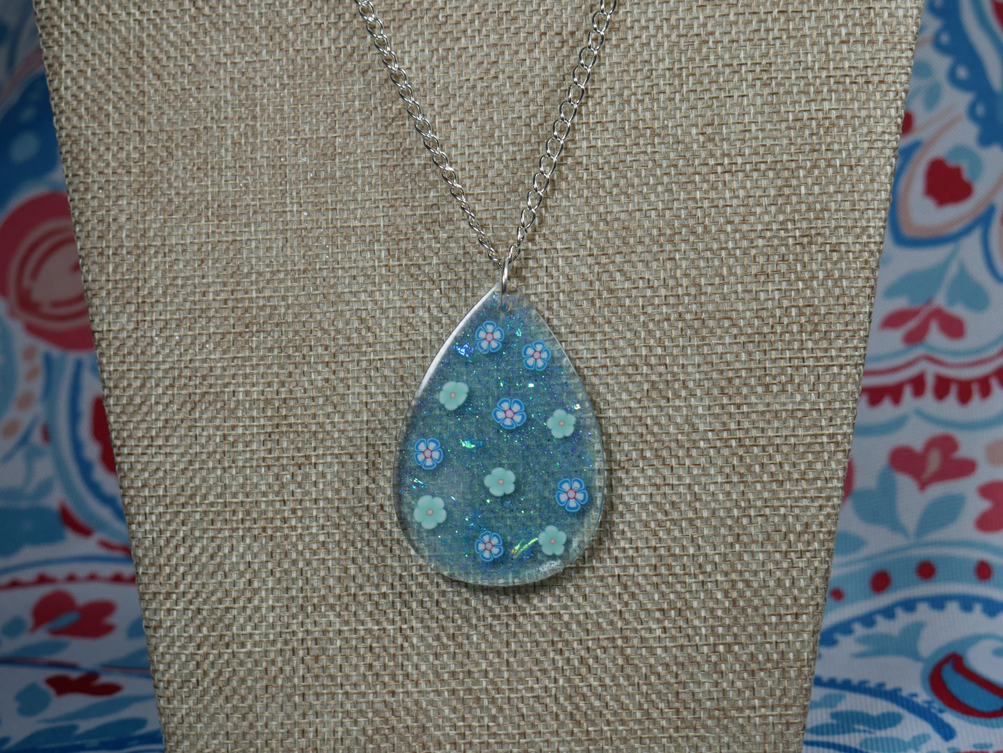 Resin Blue Flower Pendant Necklace