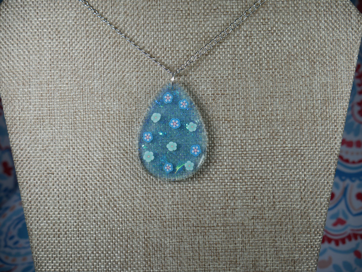 Resin Blue Flower Pendant Necklace