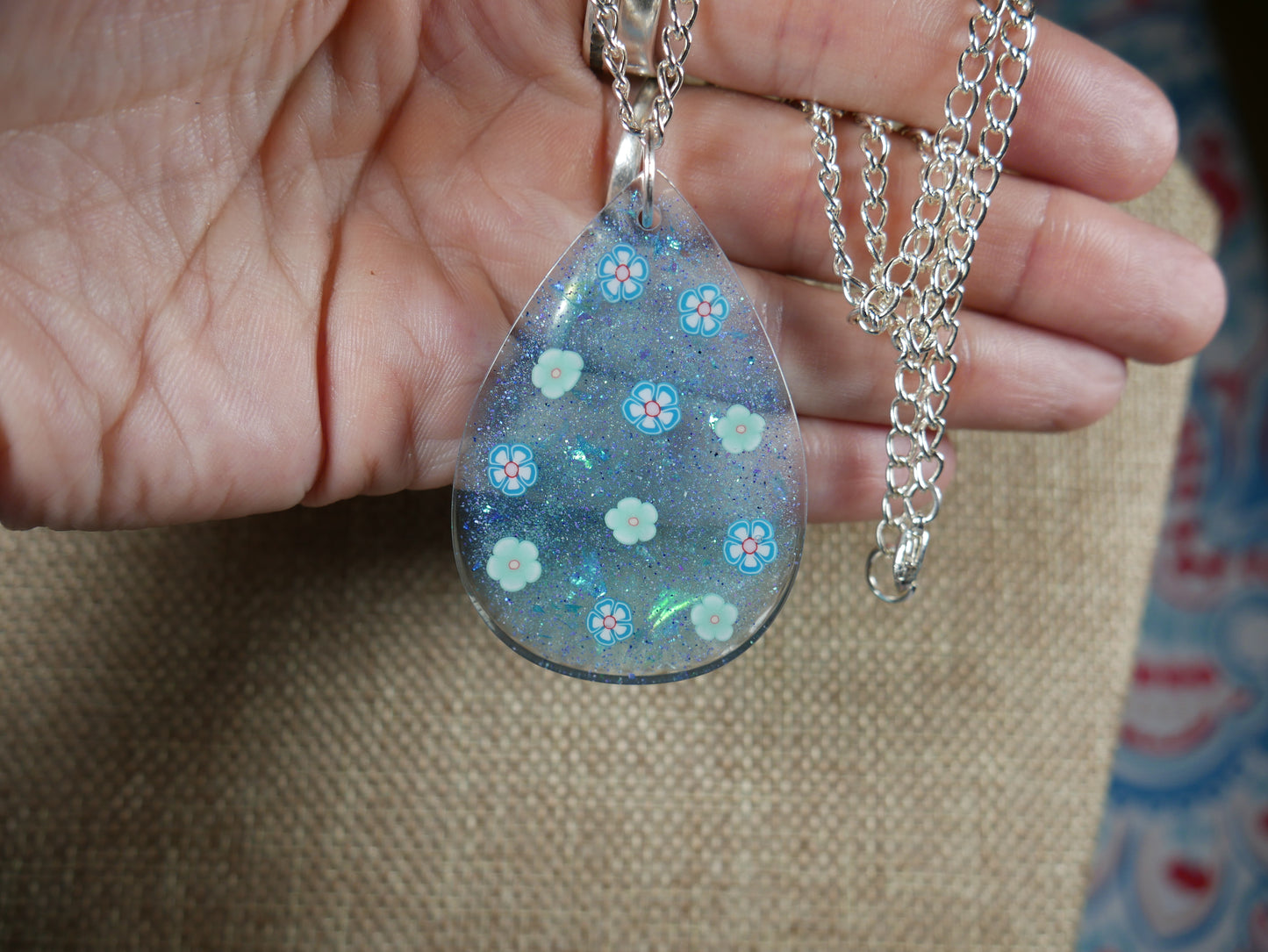 Resin Blue Flower Pendant Necklace